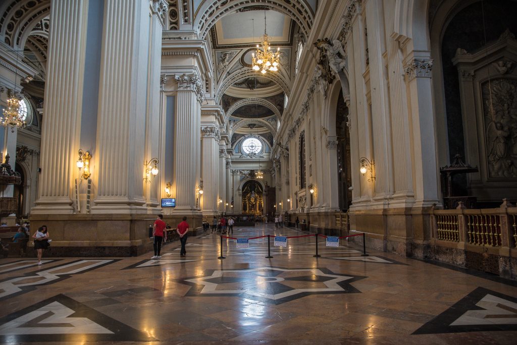 Nördliches Seitenschiff - Basilica de Nuestra Señora de Pilar - Zaragoza