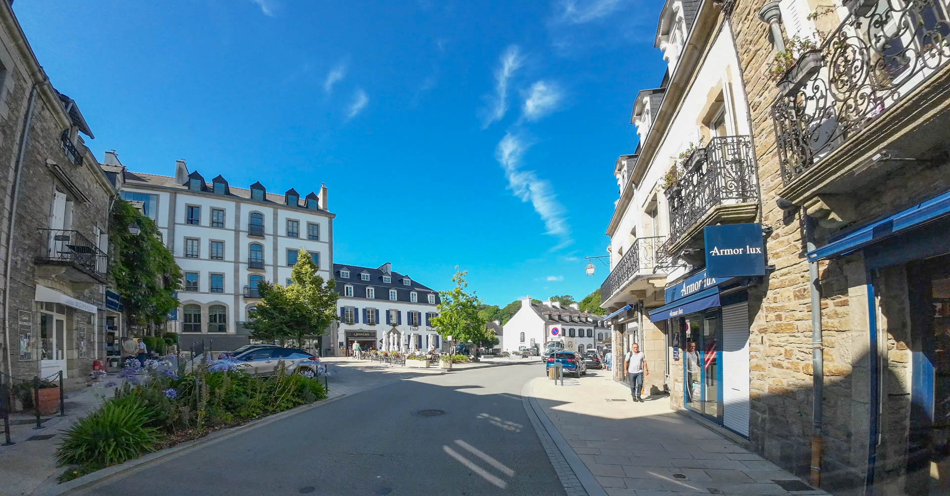 Place de Hôtel de Ville - Pont-Aven